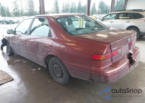 1999 Toyota Camry Le из США, поврежденный, VIN 4T1BG22K9XU466068